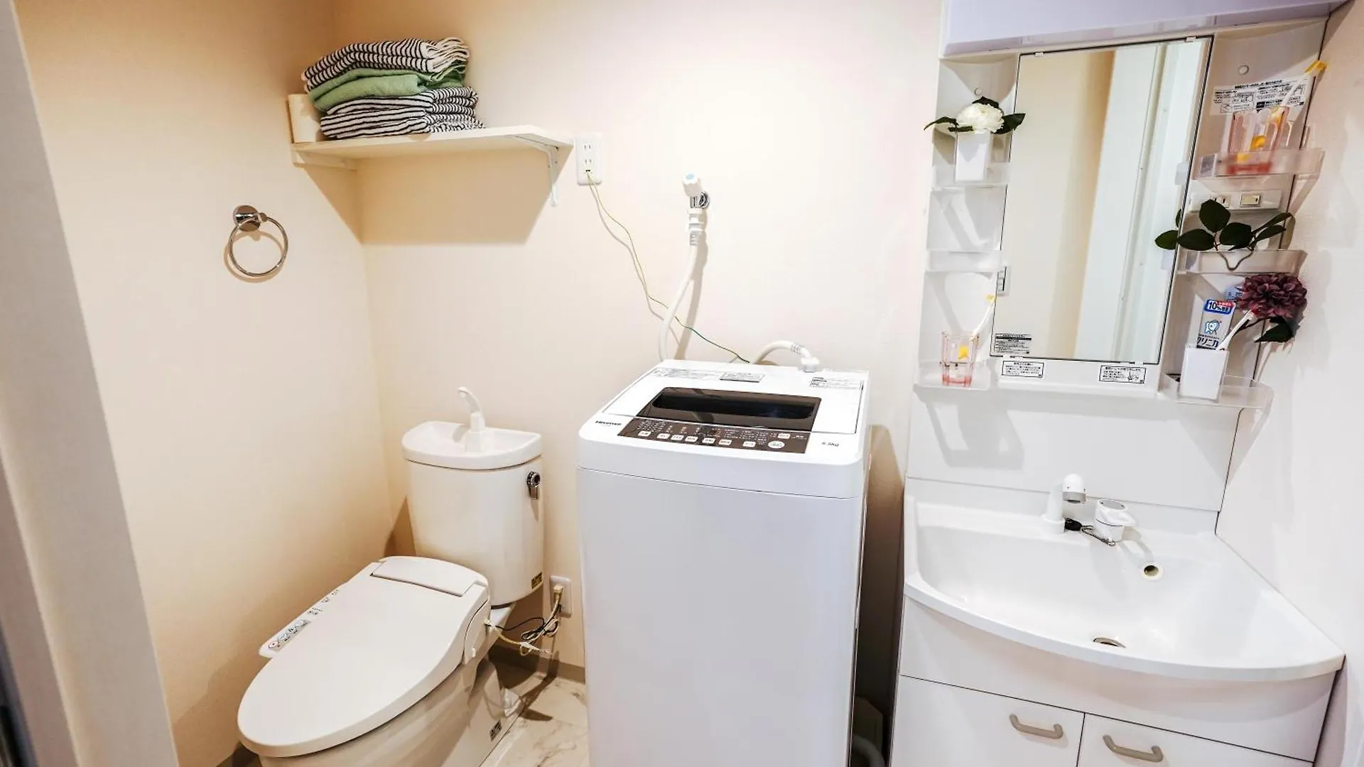 Apartment B21池袋中心 交通便利 车站3分钟 最大4人 Ikebukuro Center 3 Mins To St Max 4P 直达新宿 涉谷 表参道 池袋 上野 代代木 银座 原宿 Tokyo